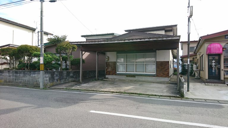 秋田市河辺の中古住宅